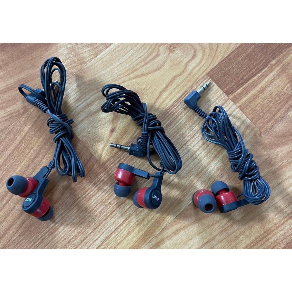 Bundle of 3 Headphones 
New condition without box‎